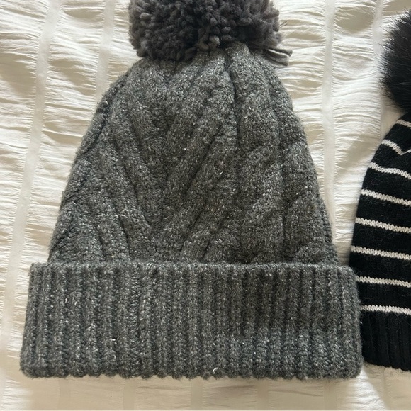 Women's Beanie Bundle Black and White Stripe Alpaca Blend One Size - Picture 2 of 6